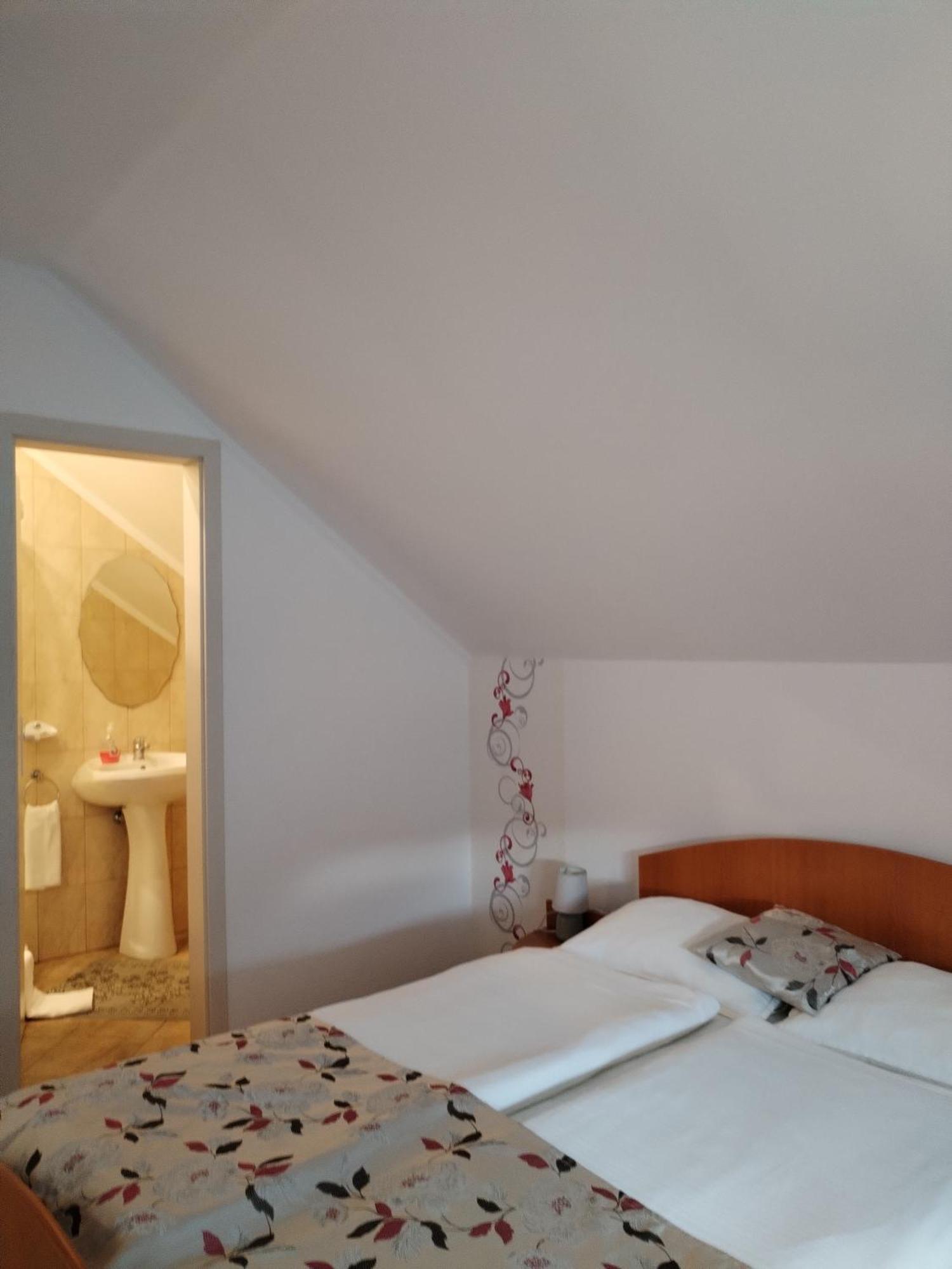 Ferienwohnung Casa Hoban Baia Mare Exterior foto