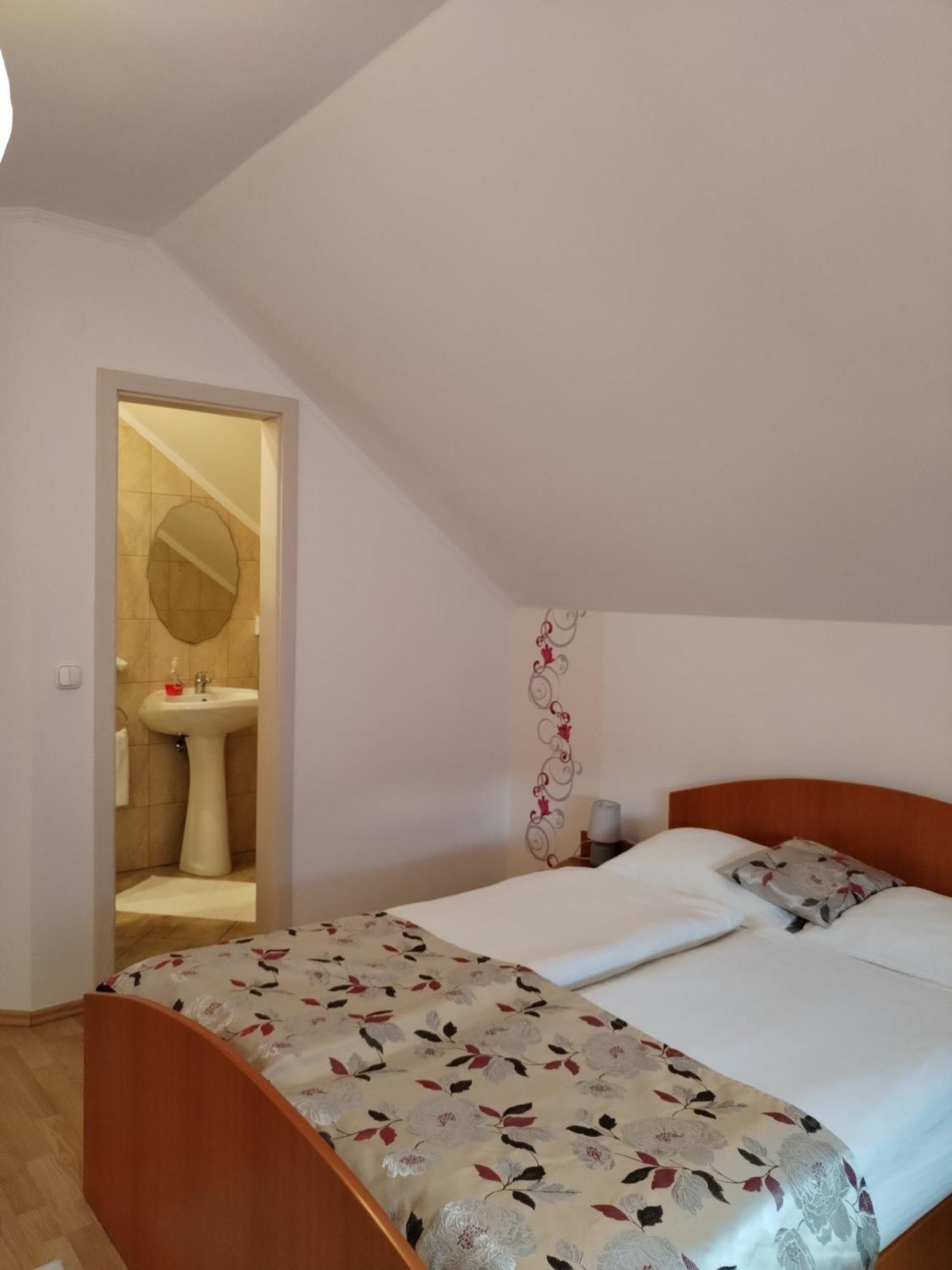 Ferienwohnung Casa Hoban Baia Mare Exterior foto